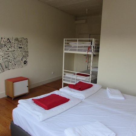 Santiago 31 Hostel Guimarães Eksteriør bilde