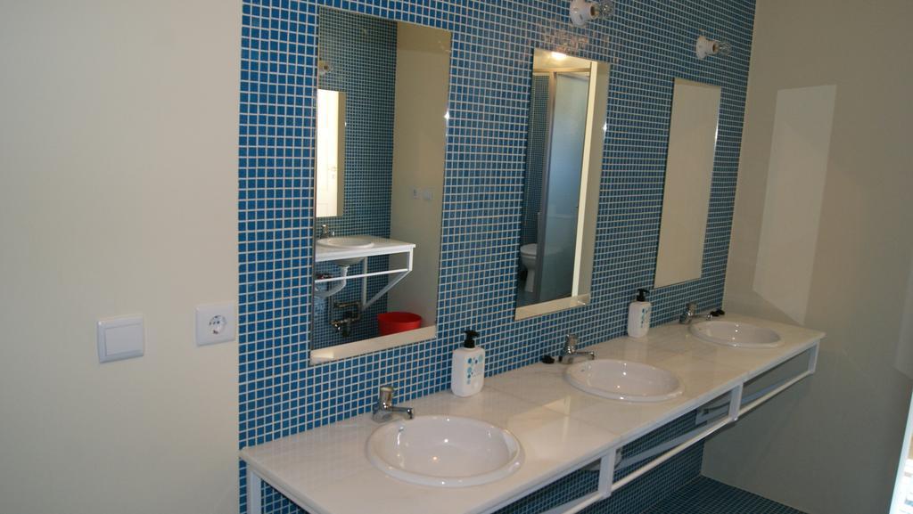 Santiago 31 Hostel Guimarães Eksteriør bilde