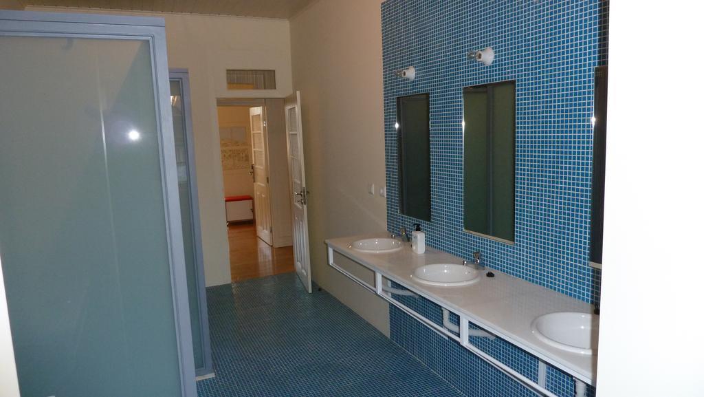 Santiago 31 Hostel Guimarães Eksteriør bilde