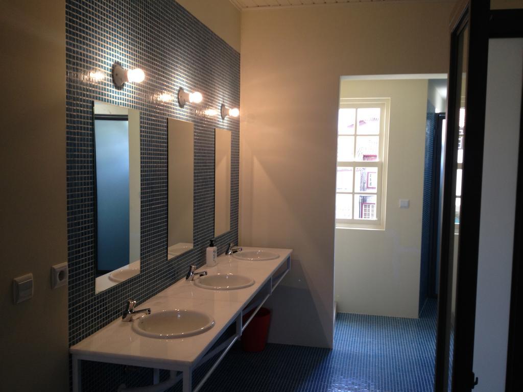 Santiago 31 Hostel Guimarães Eksteriør bilde